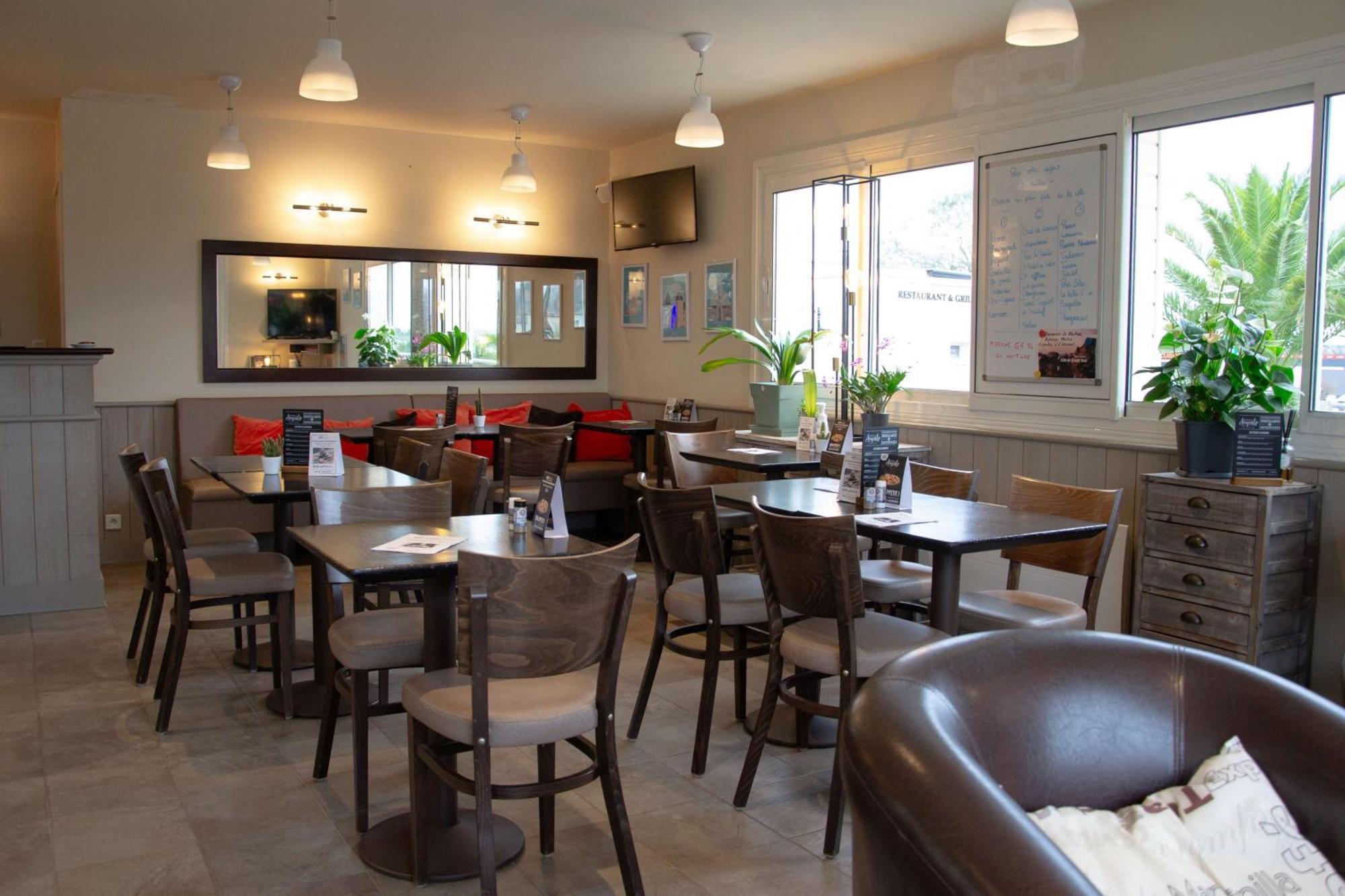 Brit Hotel Lannion-Perros Guirec Exterior foto