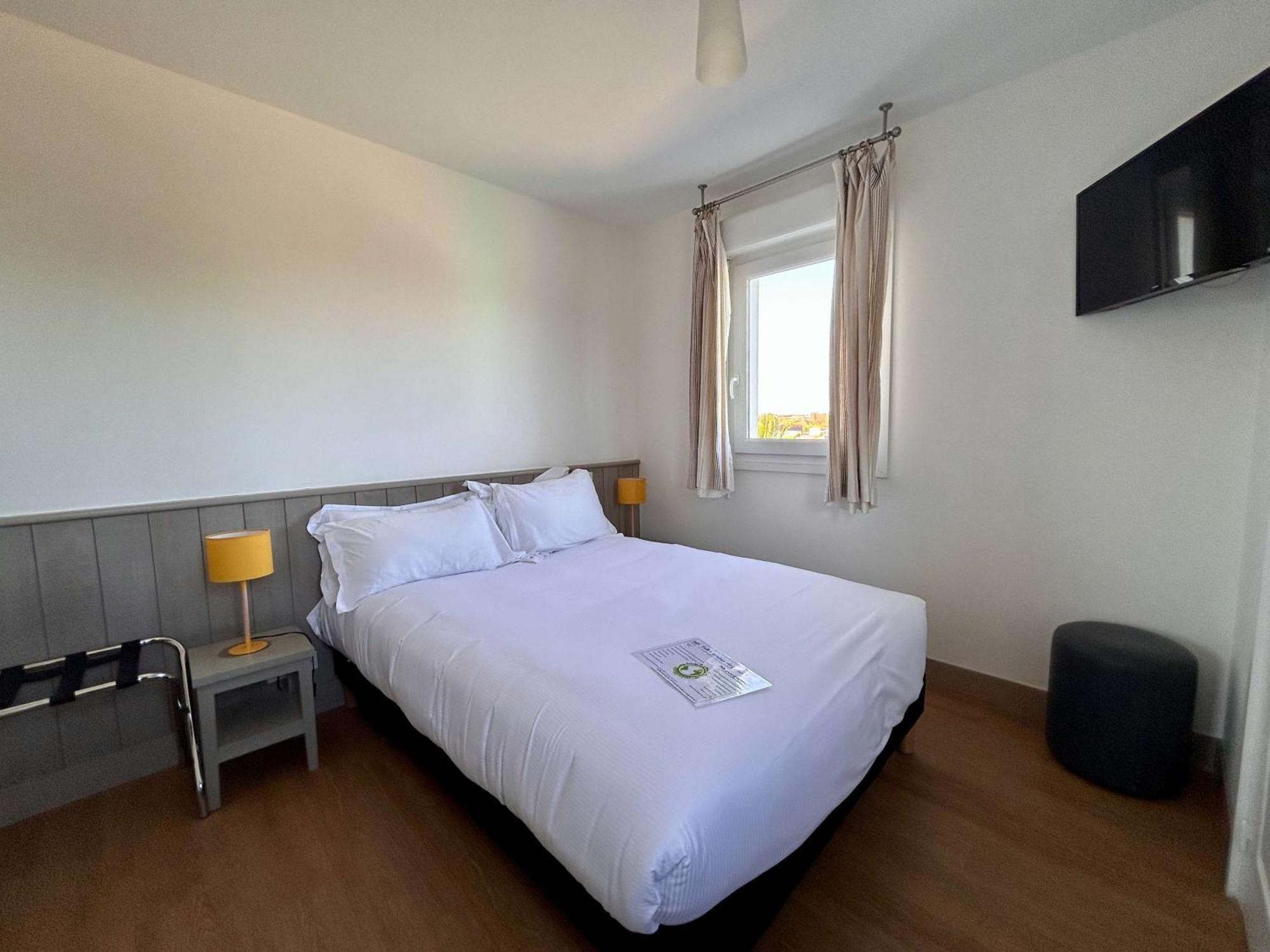 Brit Hotel Lannion-Perros Guirec Exterior foto