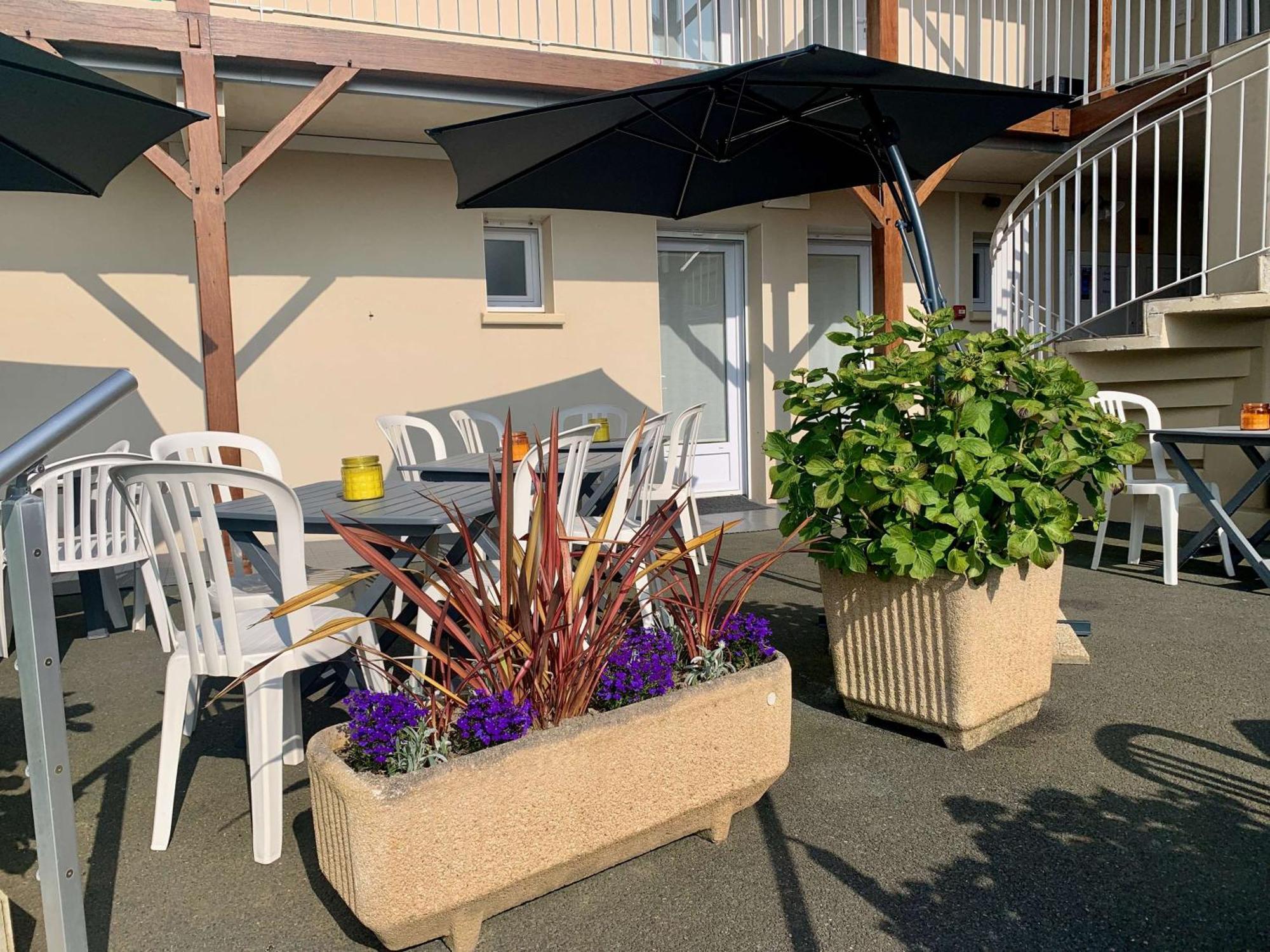 Brit Hotel Lannion-Perros Guirec Exterior foto