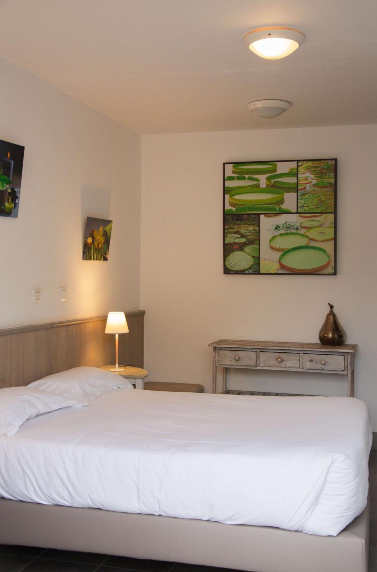 Brit Hotel Lannion-Perros Guirec Exterior foto
