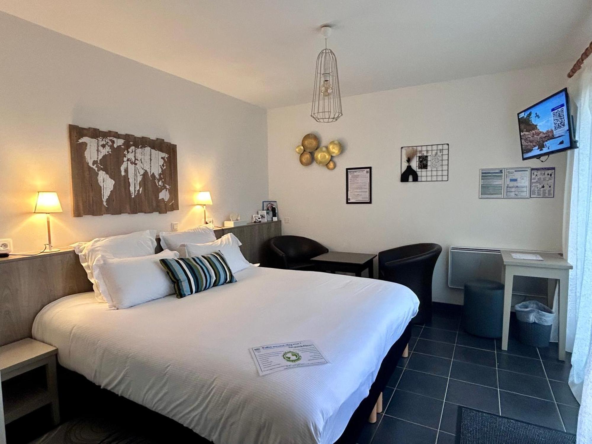 Brit Hotel Lannion-Perros Guirec Exterior foto